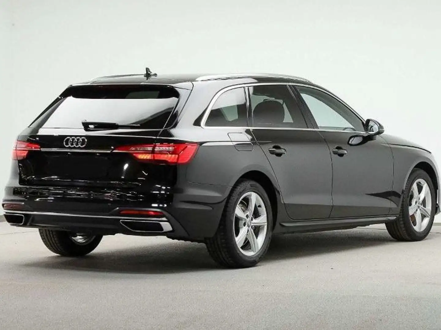 Audi A4 Avant 40 TDI quattro advanced S-tronic Negro - 2