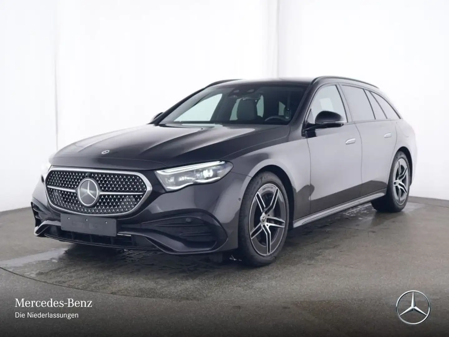 Mercedes-Benz E 300 e T Hybrid AMG Fahrass 360° Distr. AHK Night Grau - 2