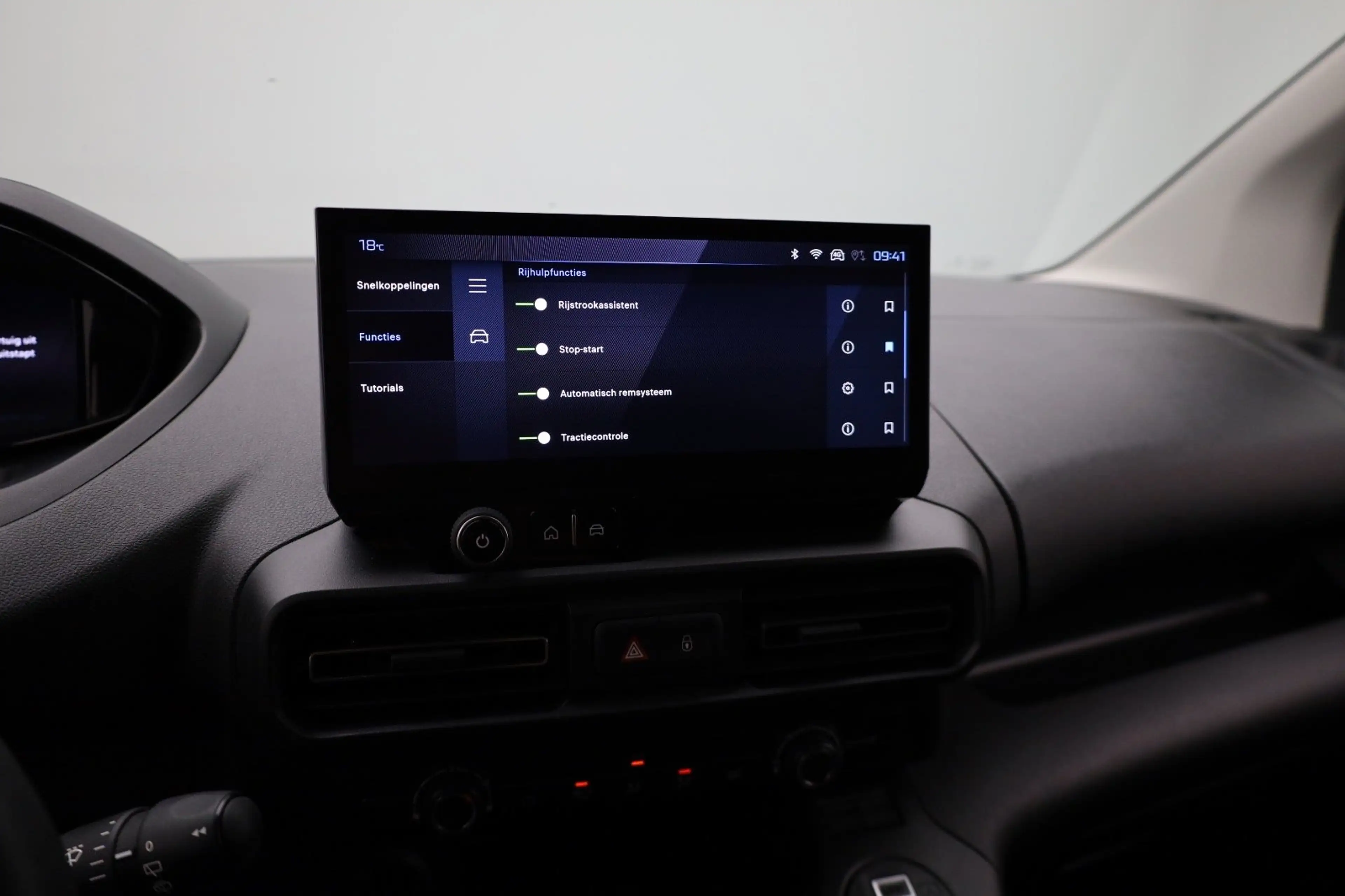 Peugeot Partner 1.5 BlueHDi 100 S&S L1 Trekhaak | Kunststof Laadvl — photo 22