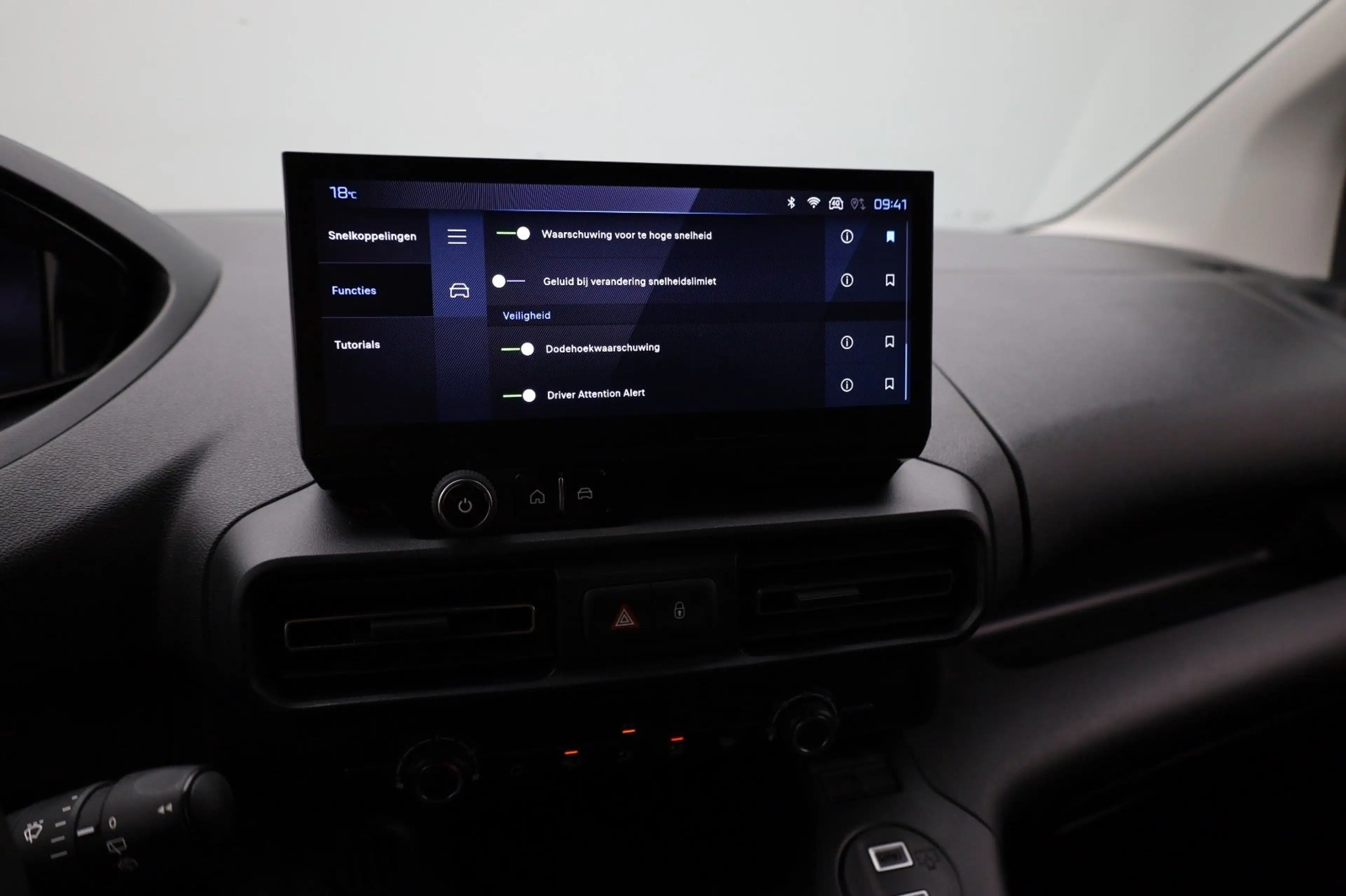 Peugeot Partner 1.5 BlueHDi 100 S&S L1 Trekhaak | Kunststof Laadvl — photo 16