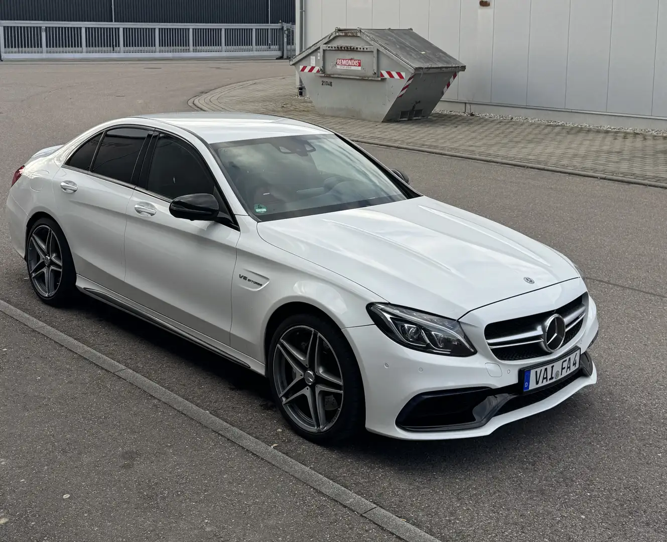 Mercedes-Benz C 63 AMG Speedshift 7G-MCT - 2