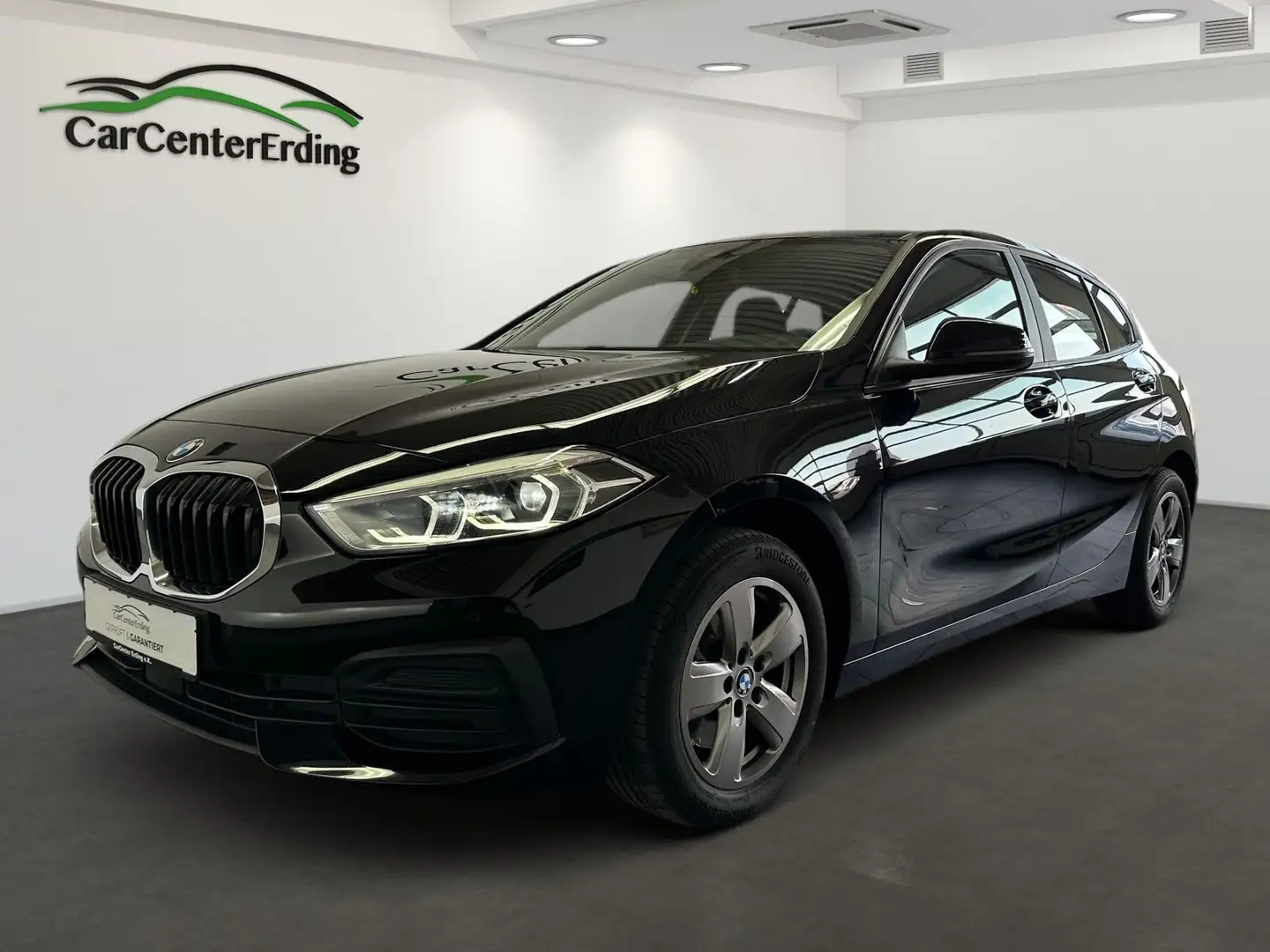 BMW 118 iLim.*LED*Navi-LiveCockpit*DAB*Tempo*2xPDC* Schwarz - 1