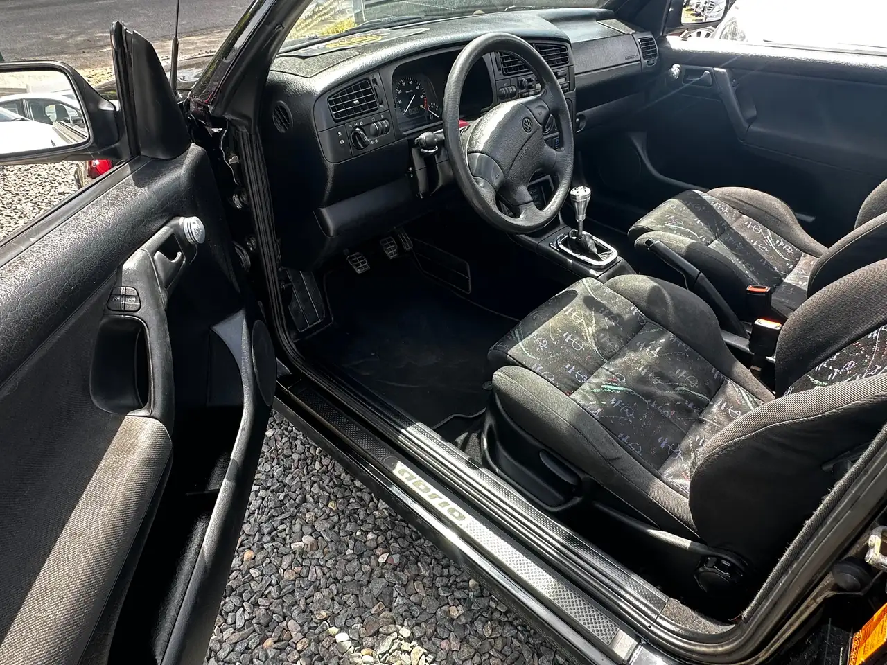 Volkswagen Golf Cabriolet Golf Cabrio 1.8 Pink Floyd * 2.HAND / ALLWETTERREIFEN *, foto 8