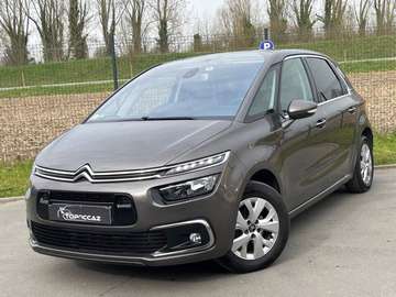 HDI 115CH FEEL * 148.000KM * 2017 * CAMERA * GPS * 1ERE MAIN