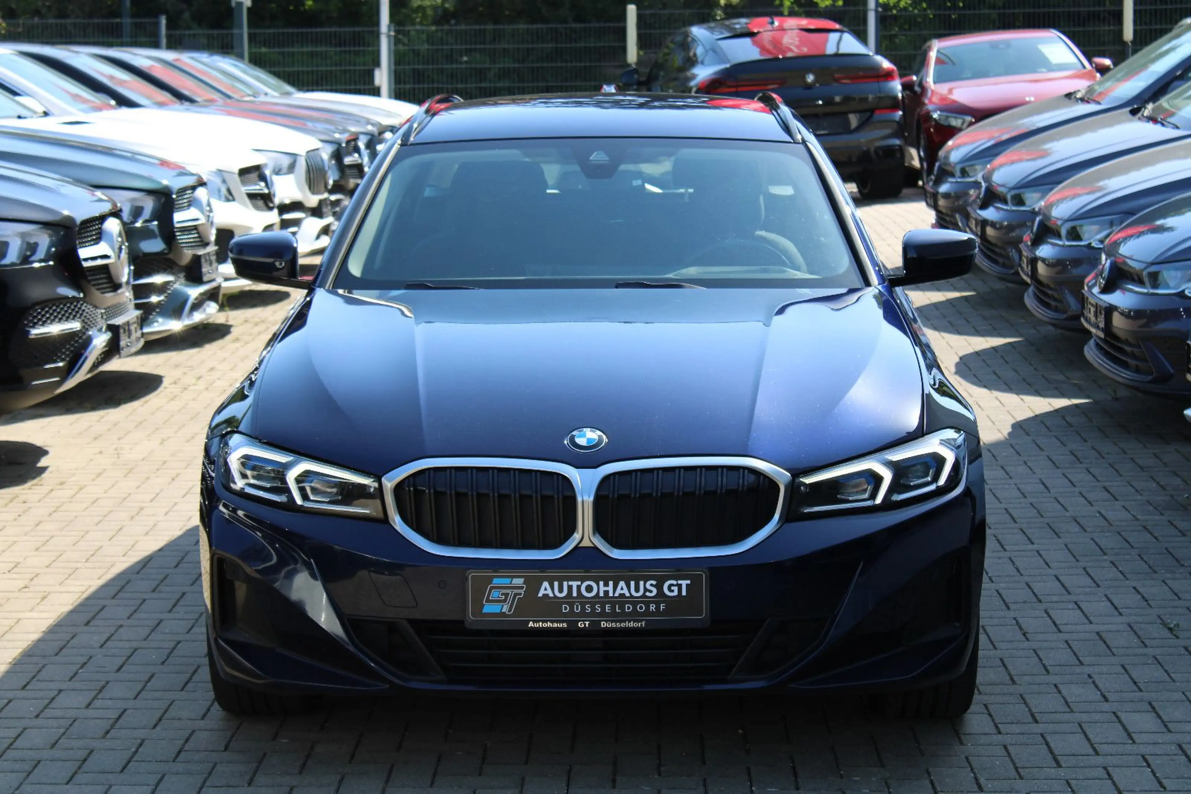 BMW 318 d Touring/HuD/Navi/Kamera/Sitzhzg/AHK — photo 5