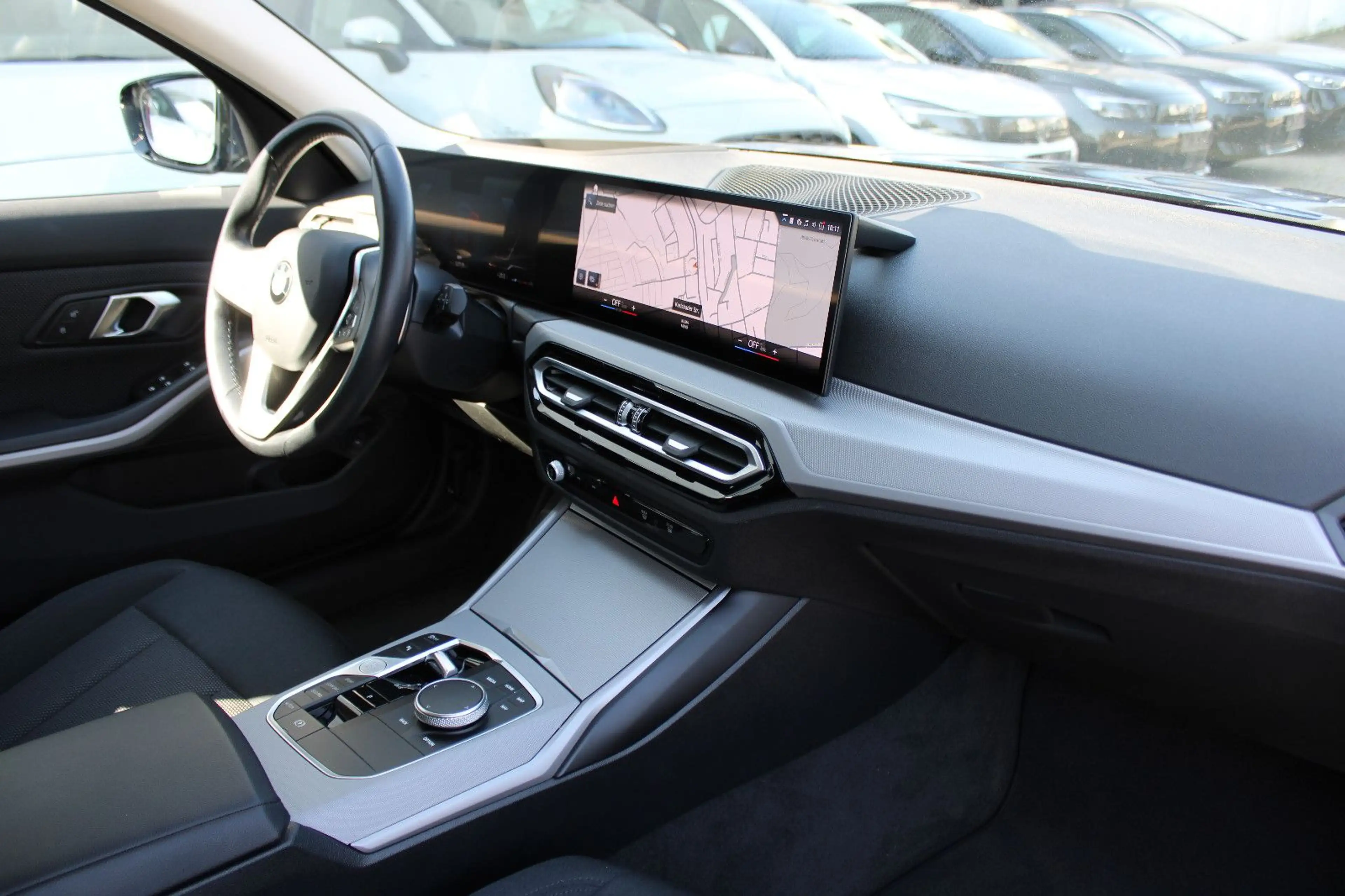 BMW 318 d Touring/HuD/Navi/Kamera/Sitzhzg/AHK — photo 13