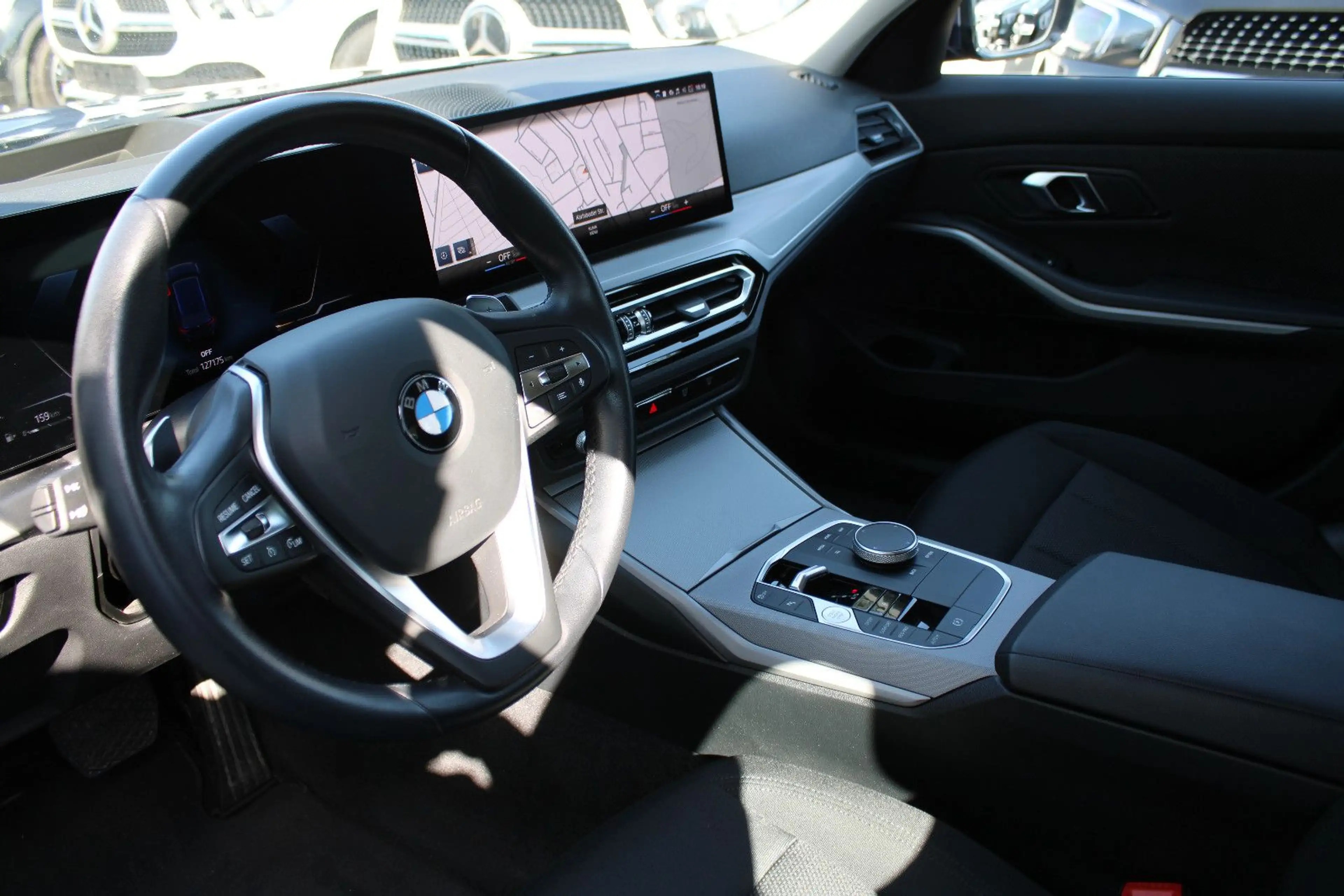 BMW 318 d Touring/HuD/Navi/Kamera/Sitzhzg/AHK — photo 12
