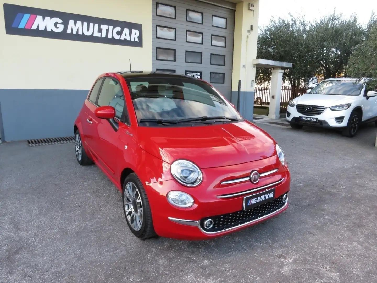 Fiat 500 1.0 hybrid Dolcevita 70cv. navi/cerchi16/clima aut Rosso - 1