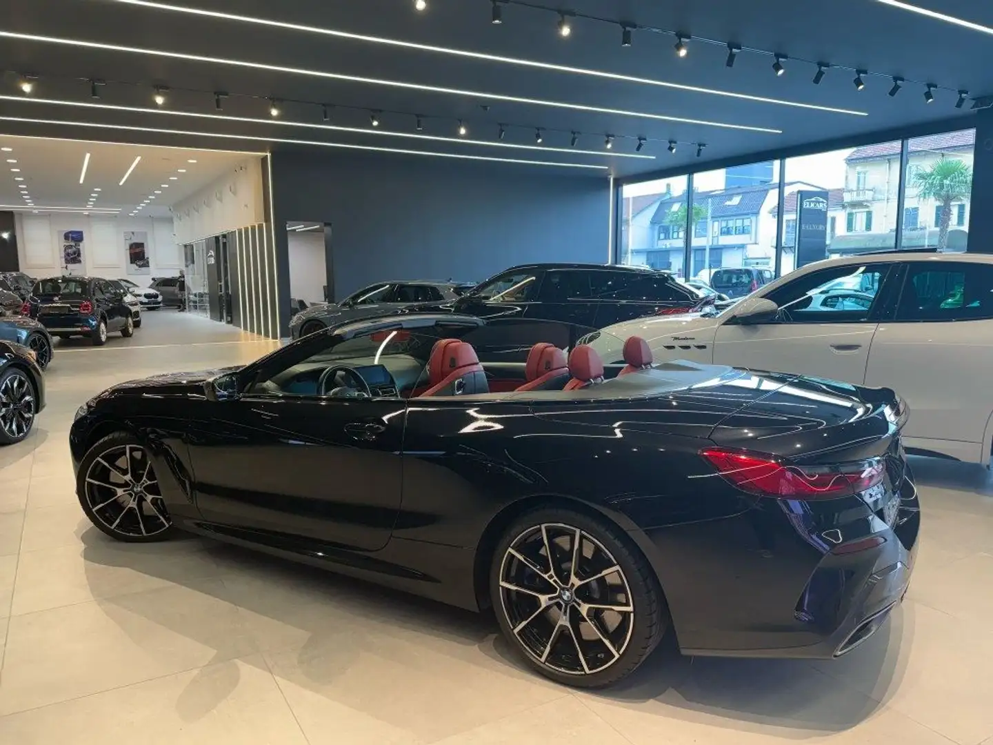 BMW M850 i xDrive Cabrio Nero - 1