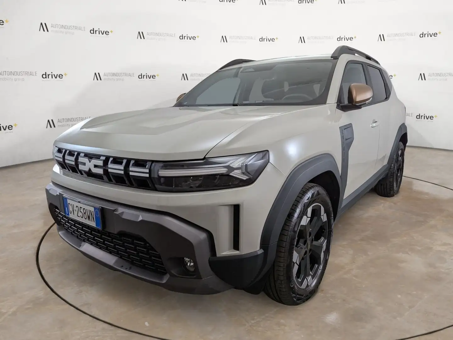 Dacia Duster DUSTER 1.0 TCE GPL 4x2 EXTREME "NEOPATENTATI" - 1