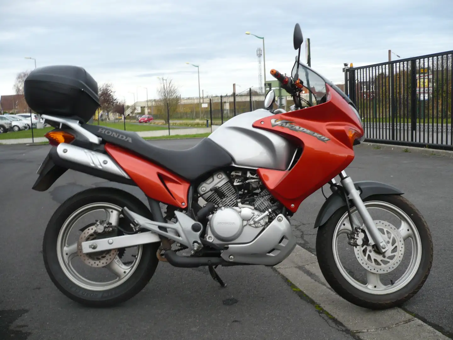 Honda Varadero Oranje - 2