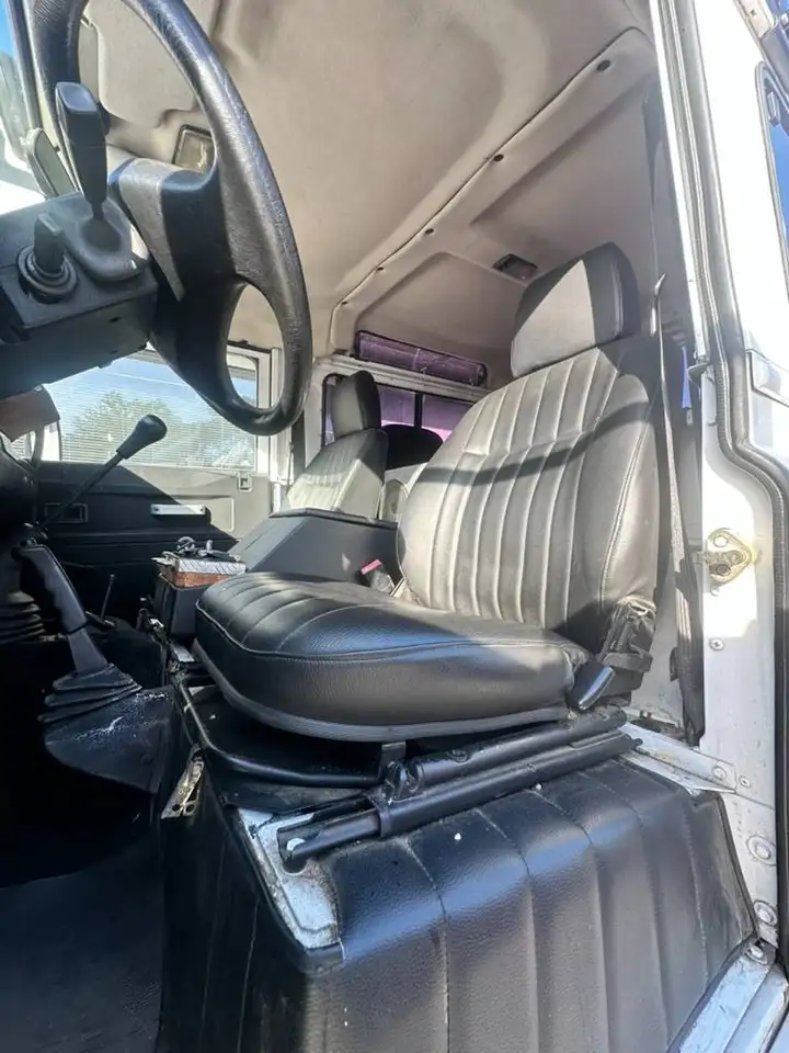 Land Rover Defender 90 2.5 tdi Hard Top, foto 7