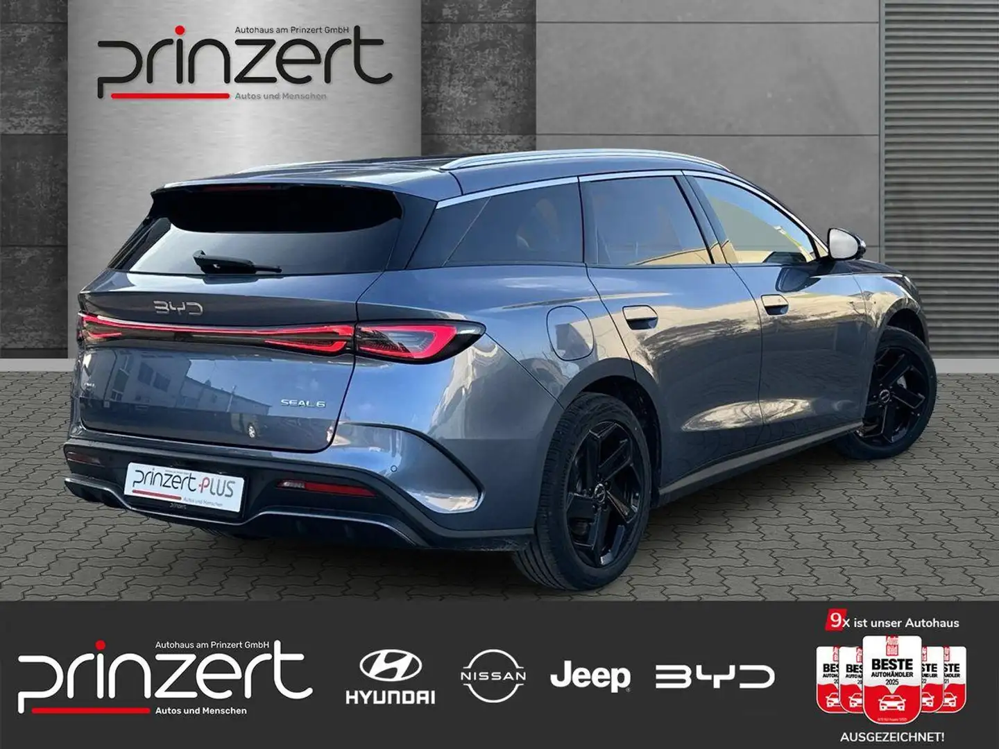 BYD Seal 6 DM-i Touring 1.5 PHEV "Comfort" 156 kW Blau - 2