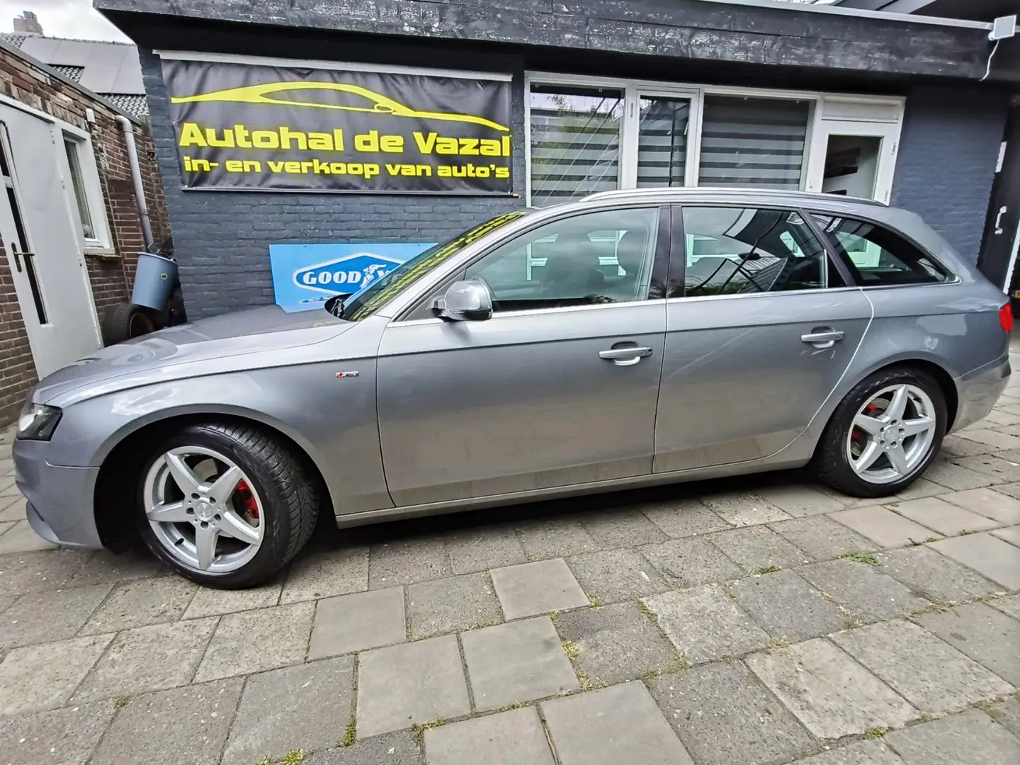 Audi A4 Avant 1.8 TFSI Pro Line S youngtimer Gris - 1