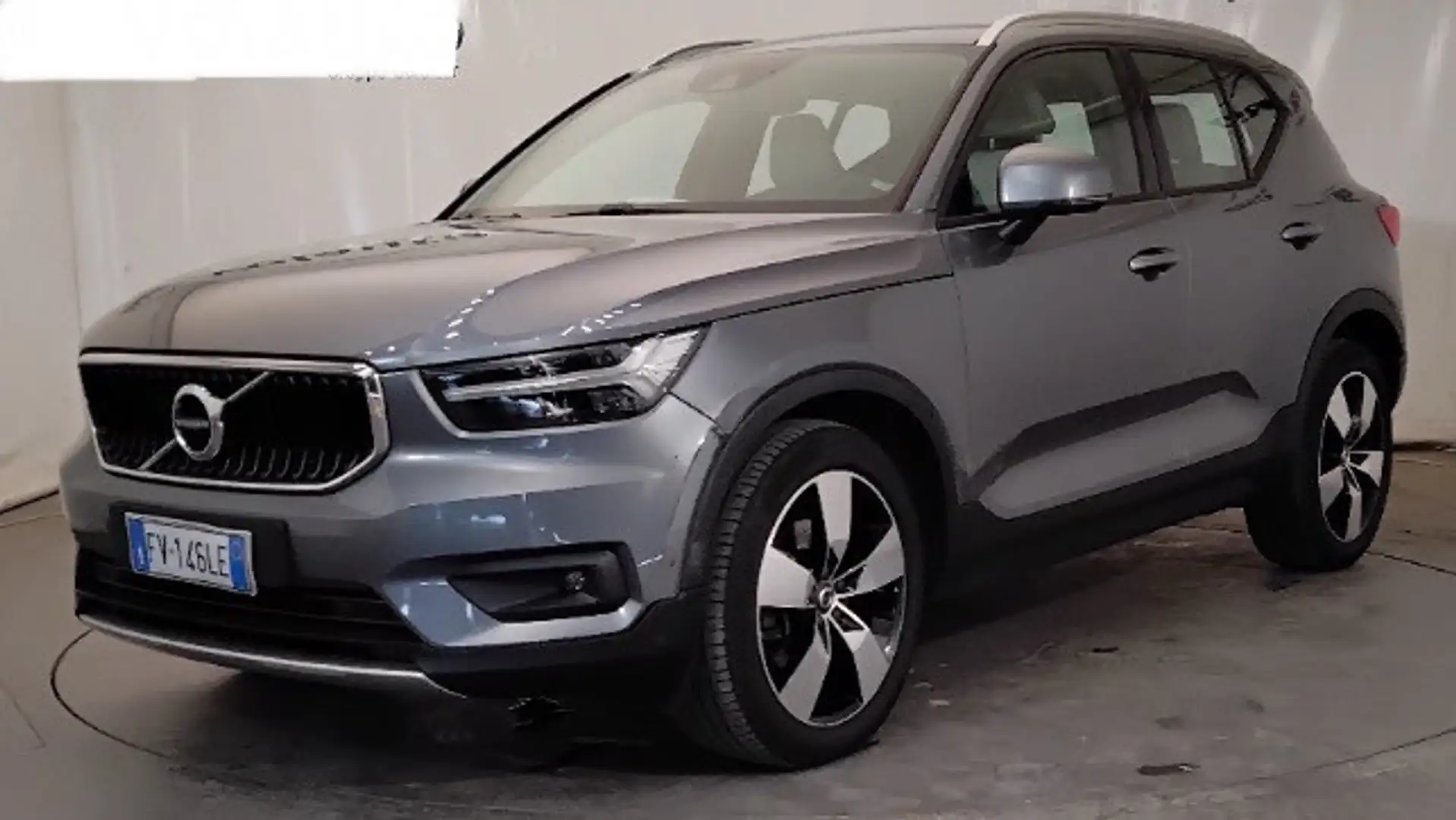 Volvo XC40 2.0 d4 Momentum awd geartronic my20 Grigio - 1