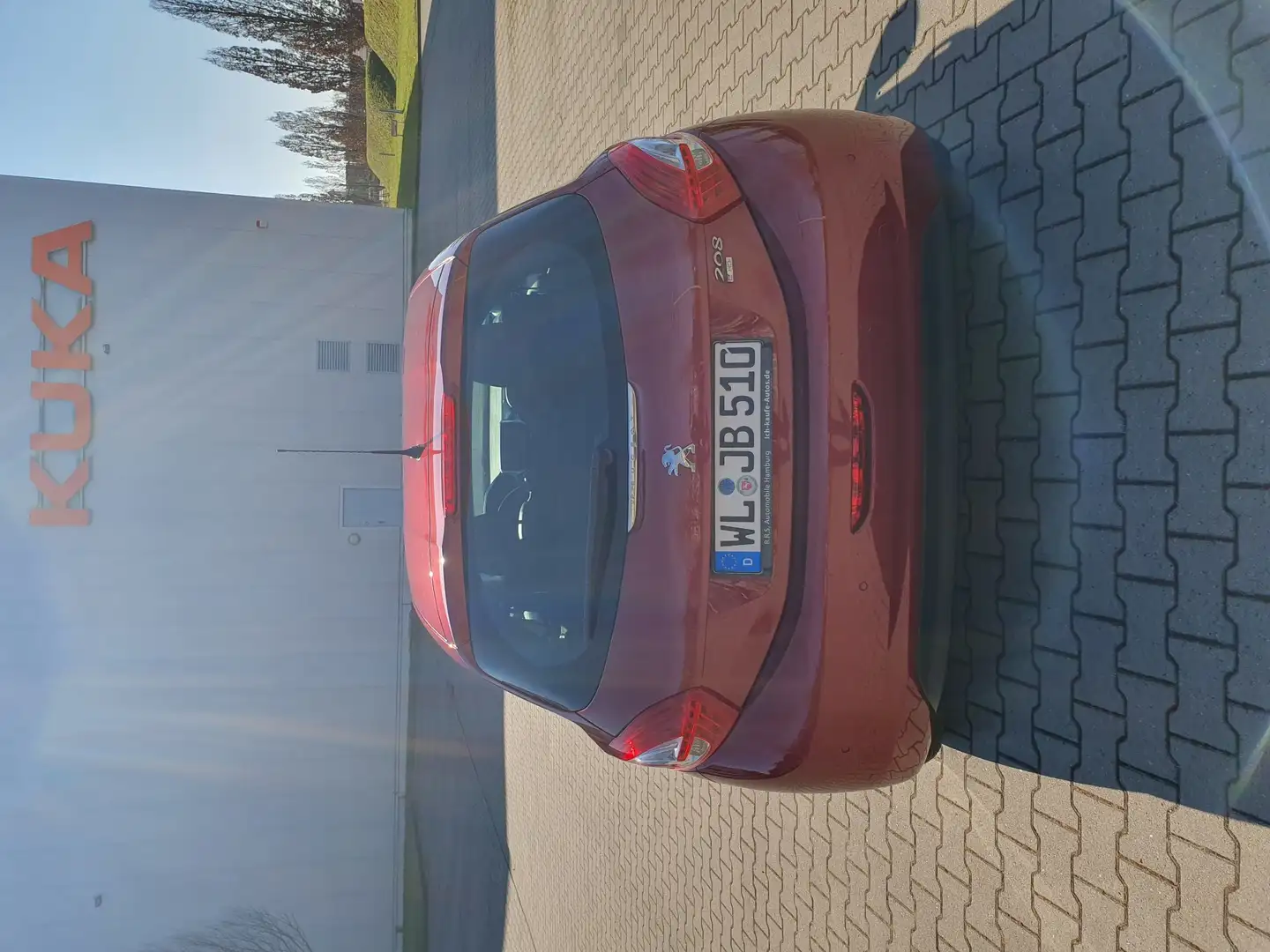 Peugeot 208 e-HDi 115 Stop&Start Allure - 2