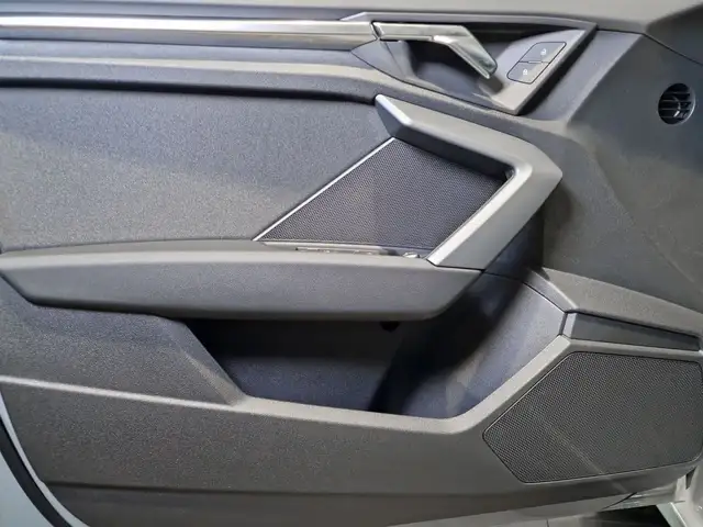 Audi A3 view 14