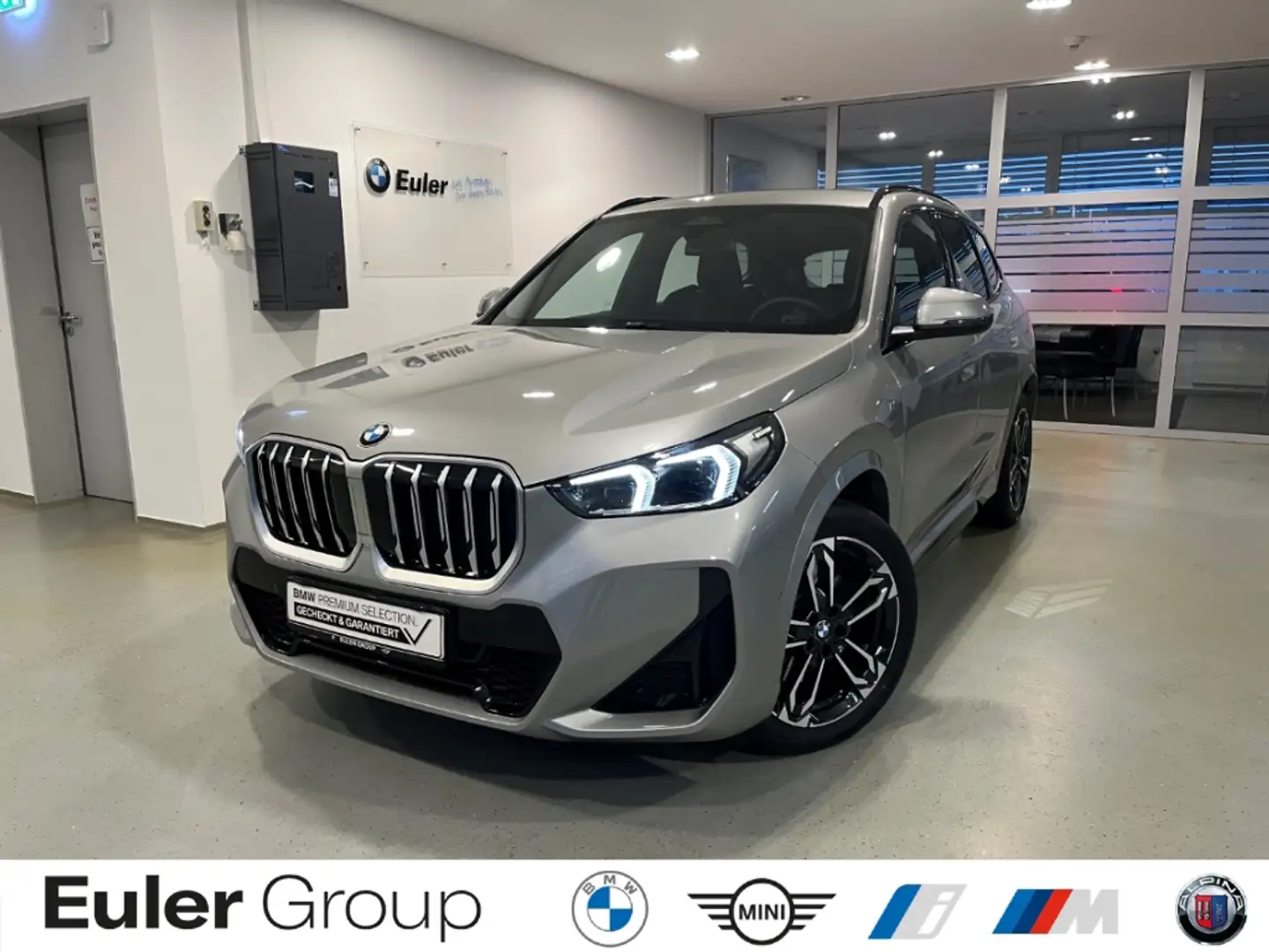 BMW X1 xDrive23d M Sport 19'' AHK Aktivsitz H/K Comf.Pak. Silber - 1