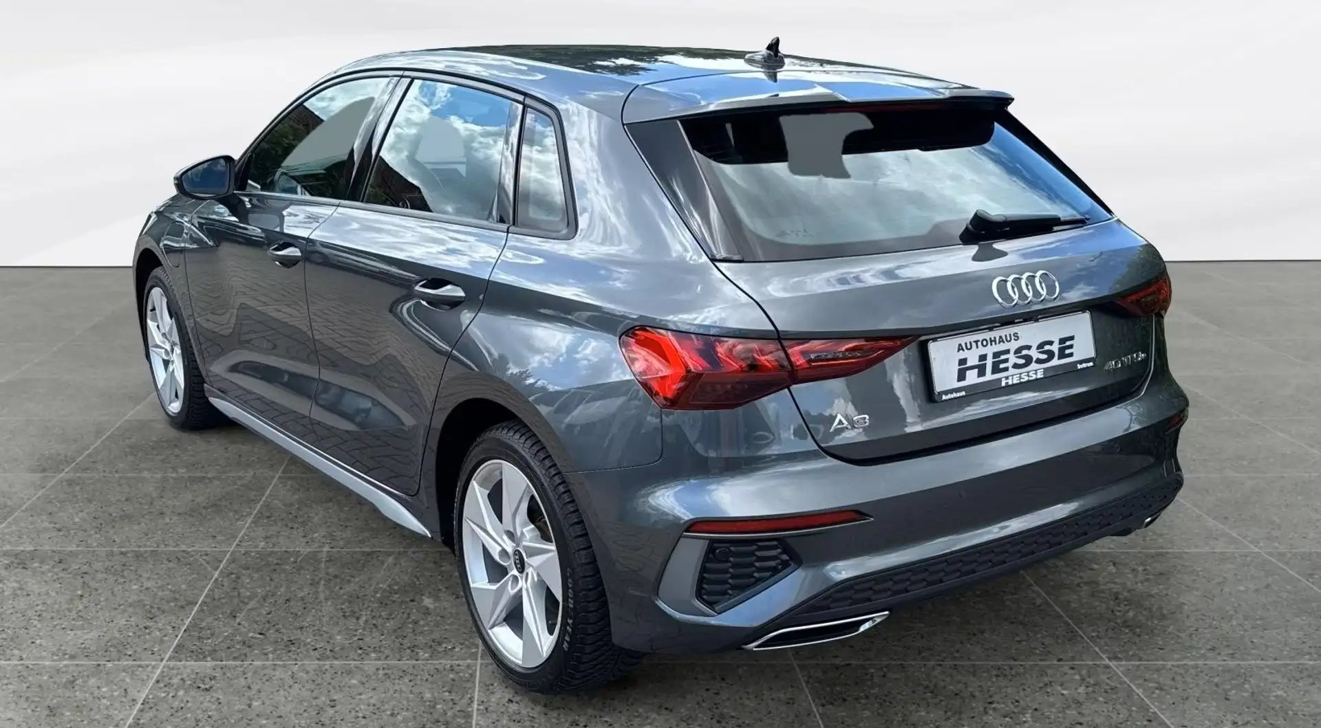 Audi A3 Sportback 40 1.4 tfsi e S line S-tronic camera Grigio - 2