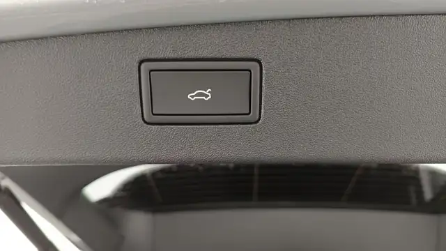 Volkswagen Tiguan view 14