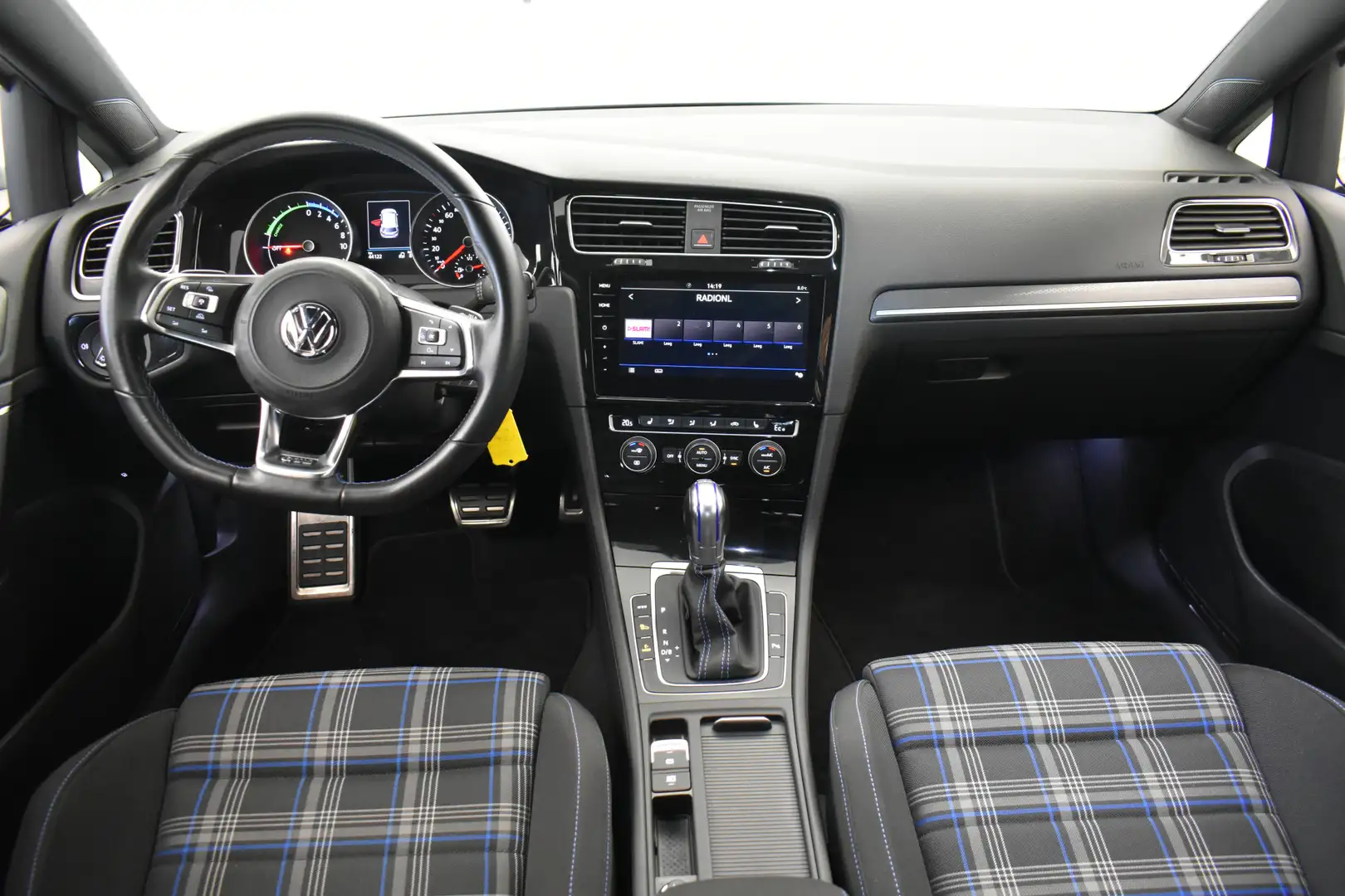 Volkswagen Golf GTE 1.4 TSI PHEV Silver - 2