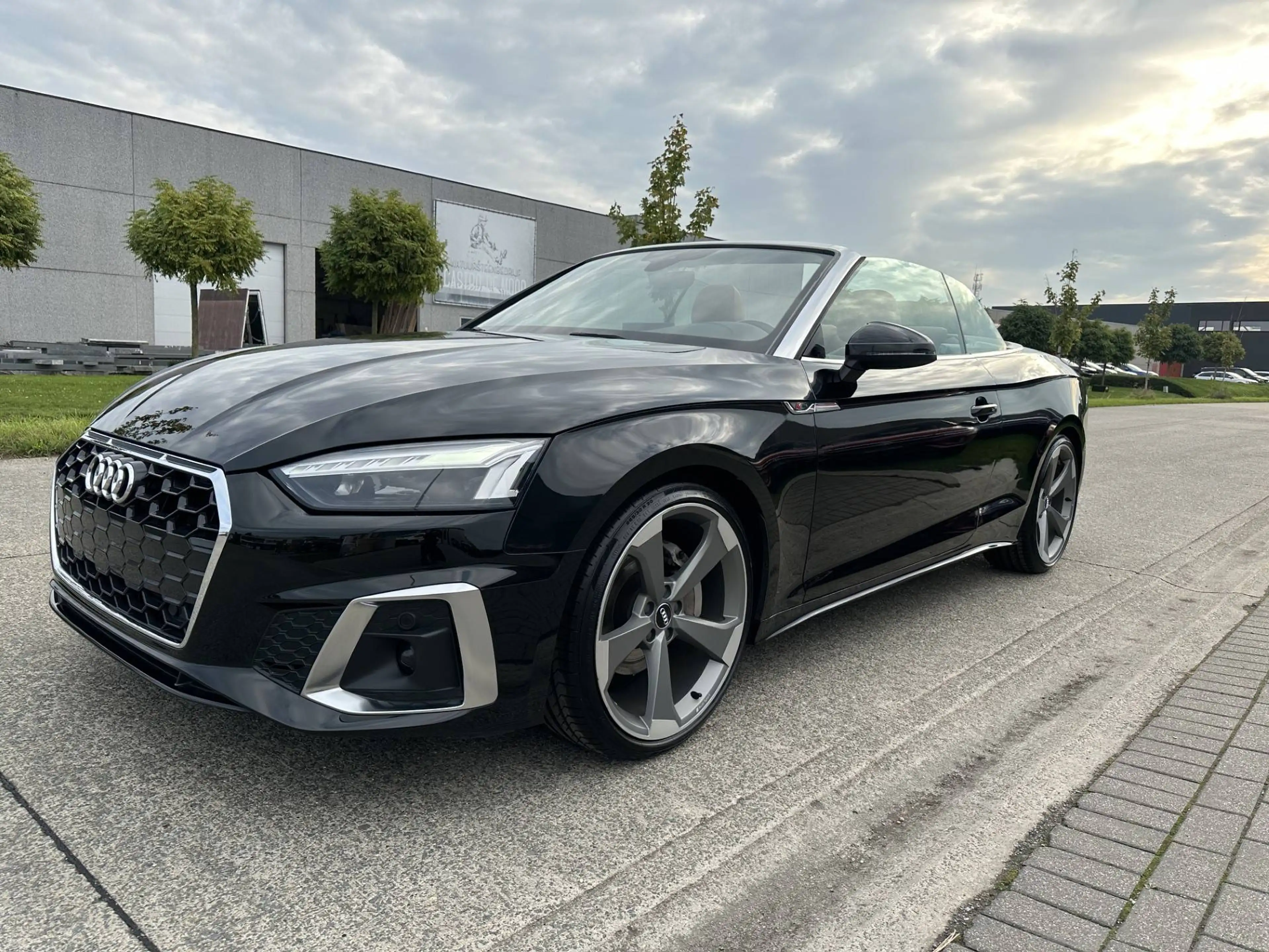 Audi A5 A5 Cabriolet 40 TFSI *S line* Full options*nieuwstaat* — photo 2