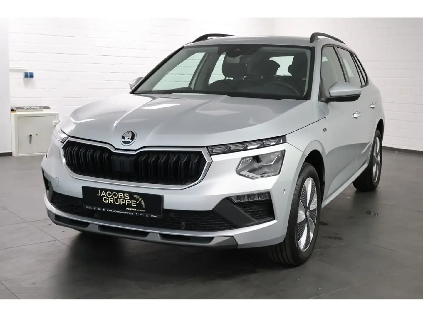 Skoda Kamiq 1.0 TSI Selection Navi,GRA,SHZ,ACC Silber - 2