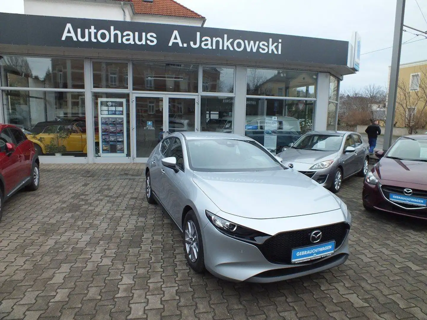 Mazda 3 SKYACTIV-G 2.0 M 122 PS Hybrid Selection Ezüst - 1