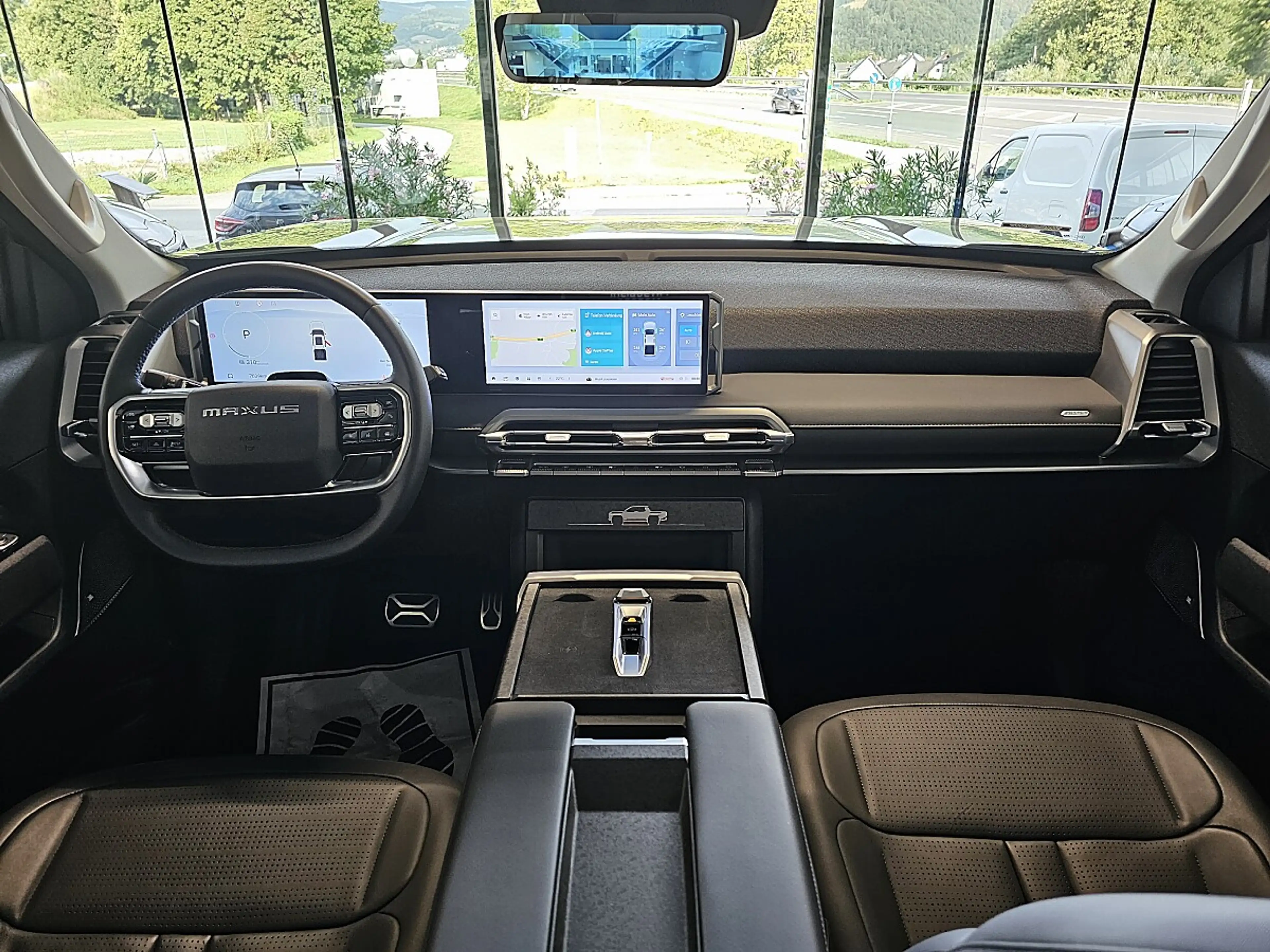 Maxus eTERRON 9 eTerron 9 3 102kWh 4WD Flagship — photo 9