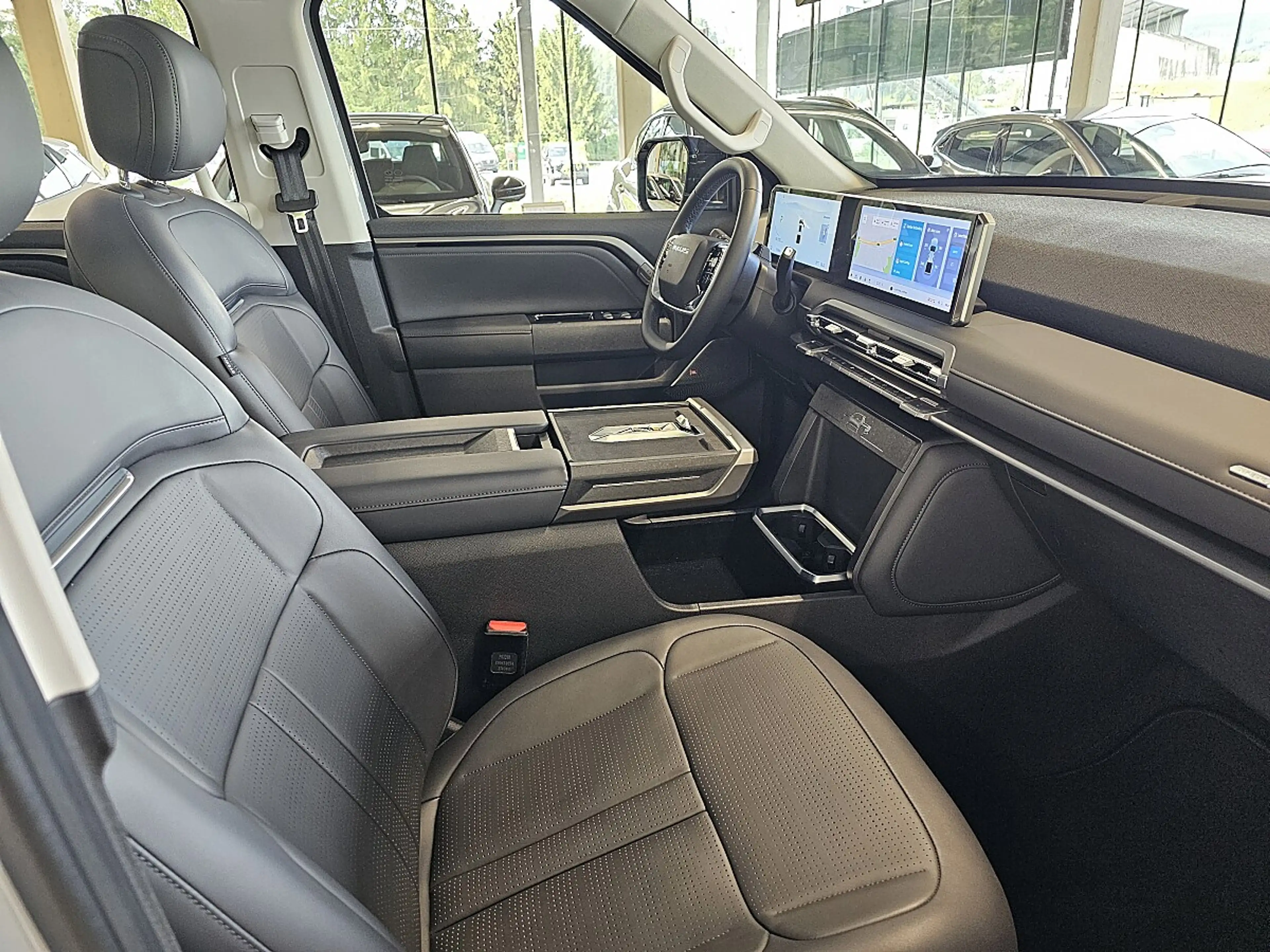 Maxus eTERRON 9 eTerron 9 3 102kWh 4WD Flagship — photo 8