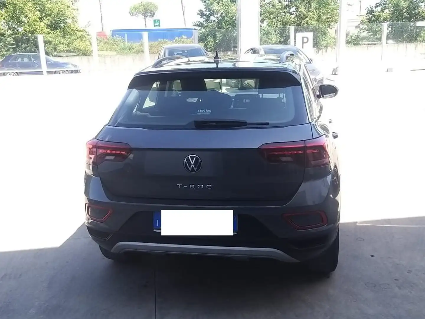Volkswagen T-Roc T-Roc 1.0 tsi Life 110cv Grigio - 2
