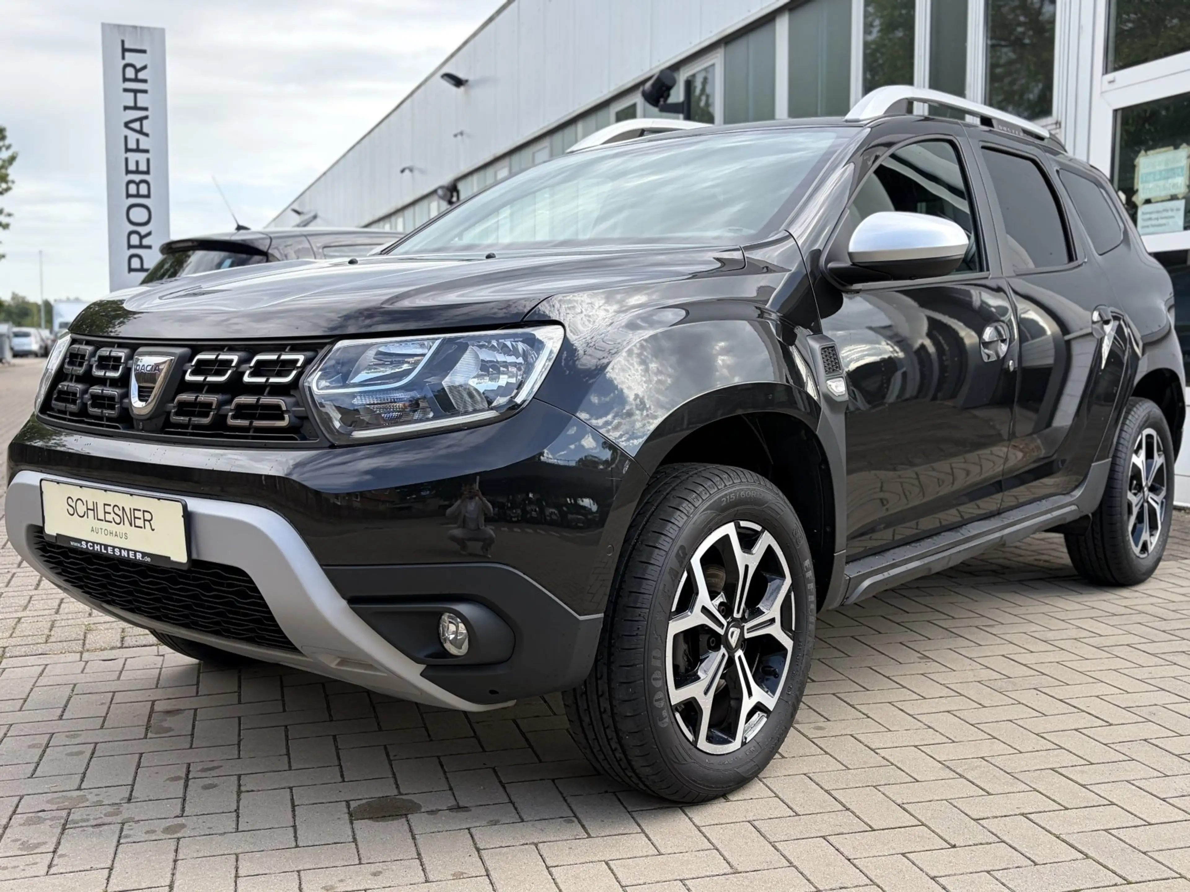 Dacia Duster II Prestige *AHK *Multiview *SHZ — photo 2