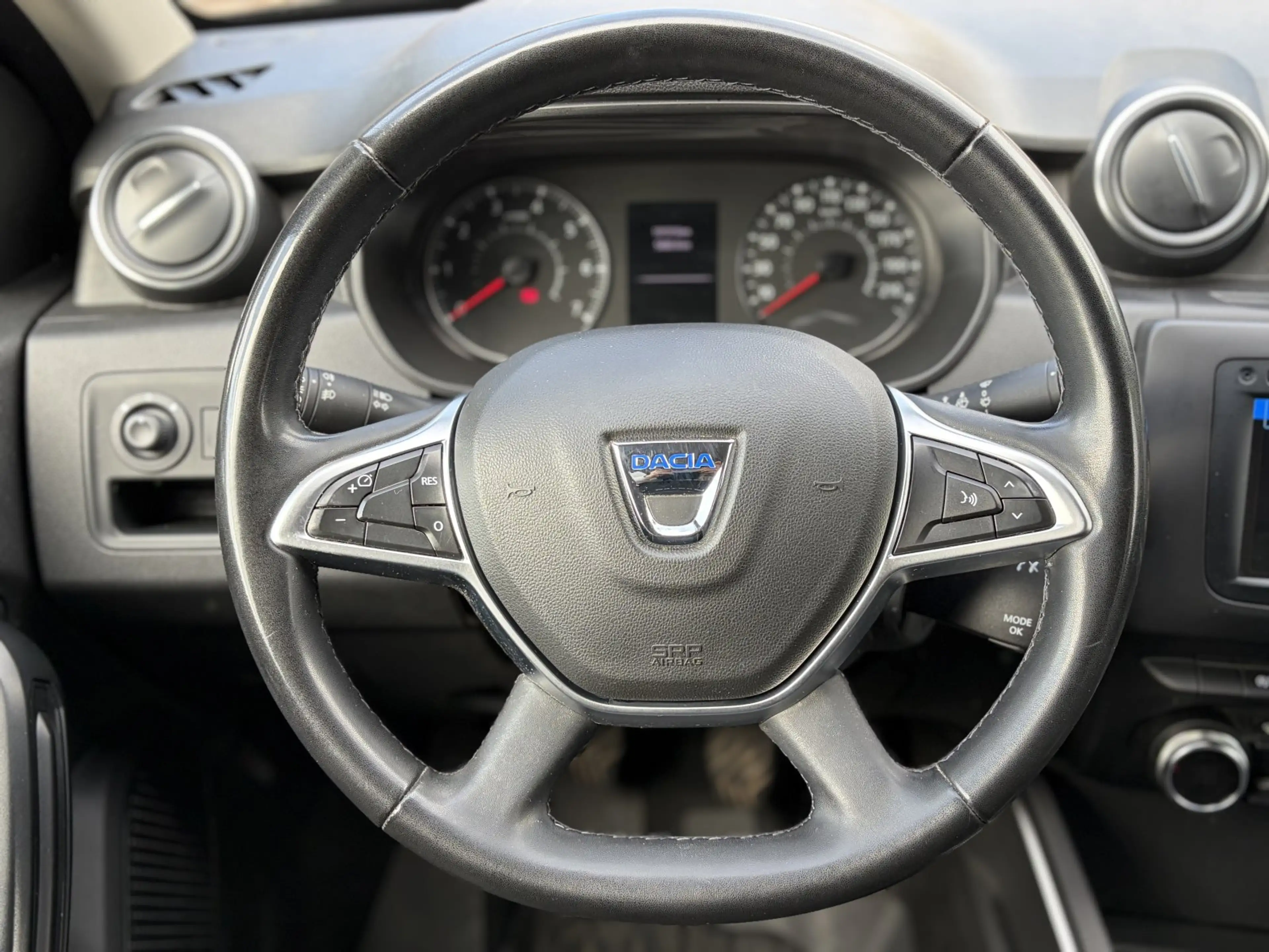 Dacia Duster II Prestige *AHK *Multiview *SHZ — photo 14