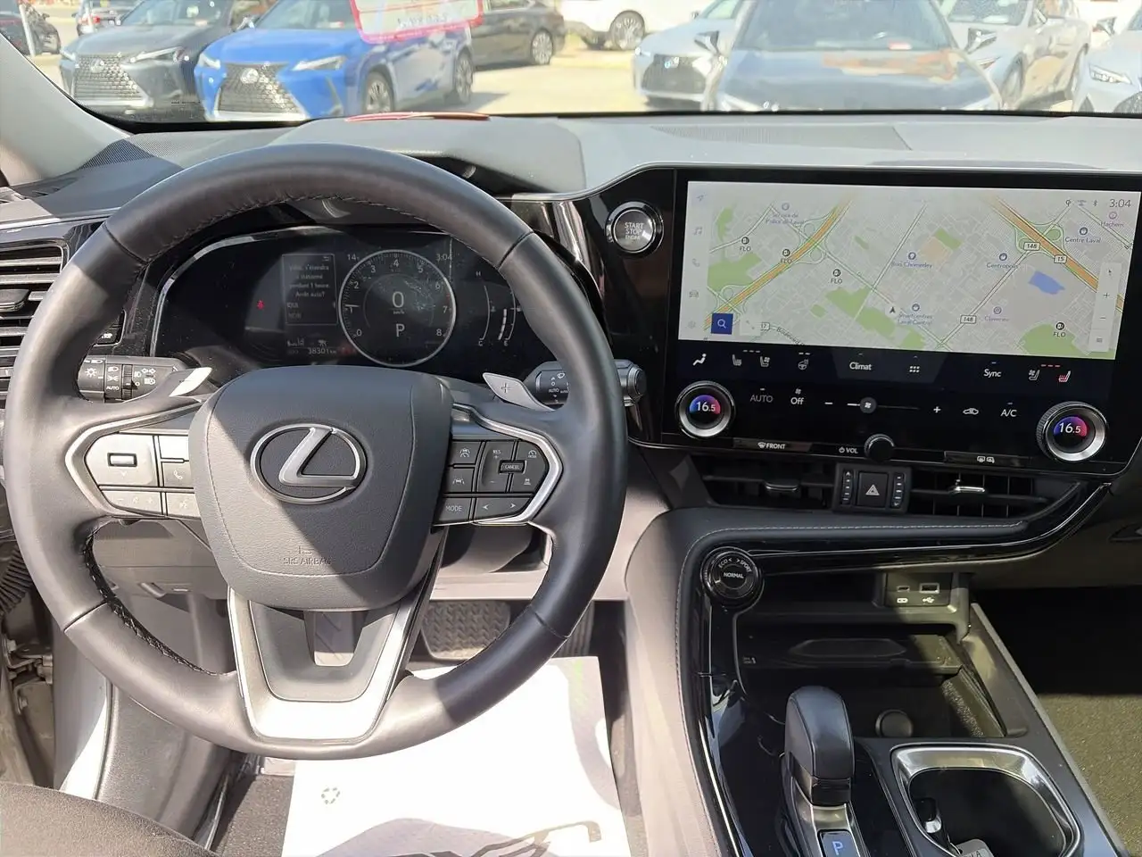 Lexus NX снимка Lexus NX