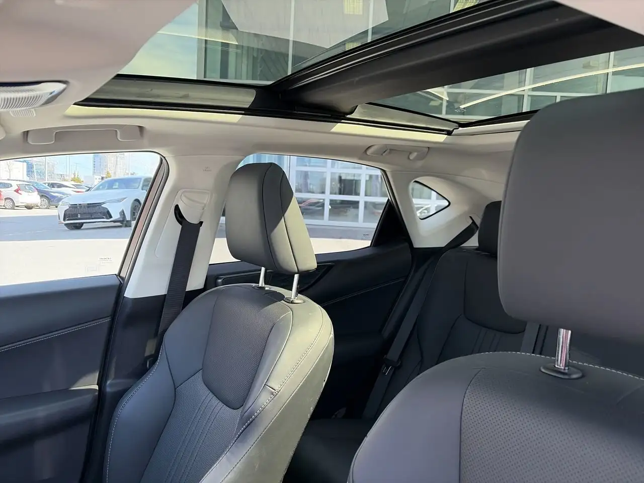 Lexus NX снимка Lexus NX