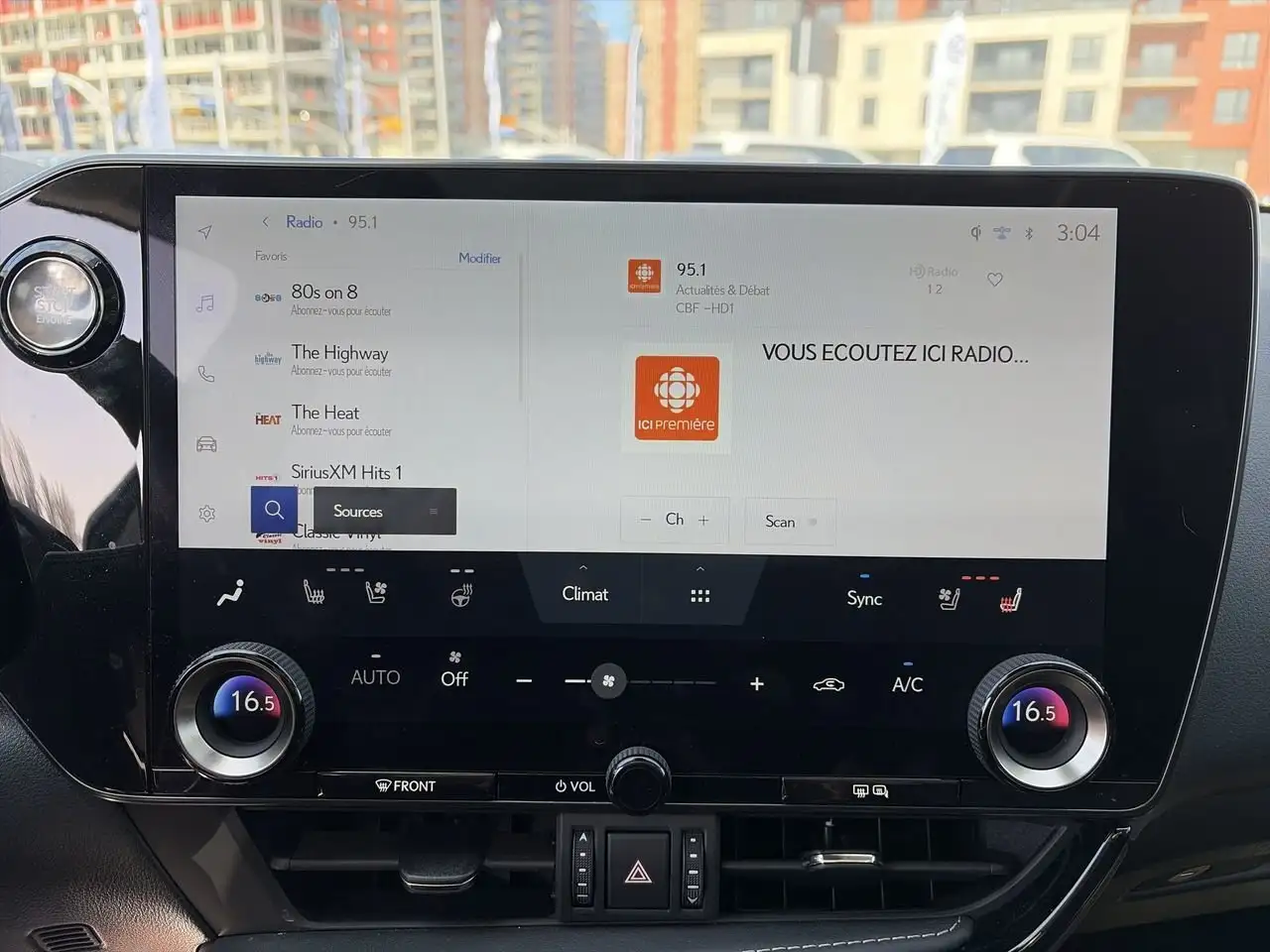 Lexus NX снимка Lexus NX