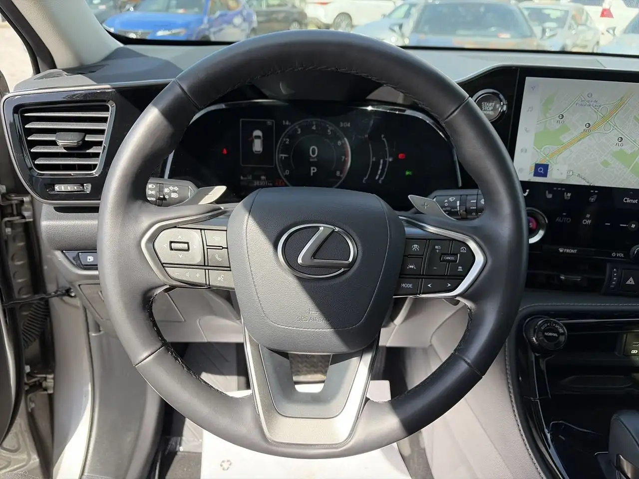 Lexus NX снимка Lexus NX