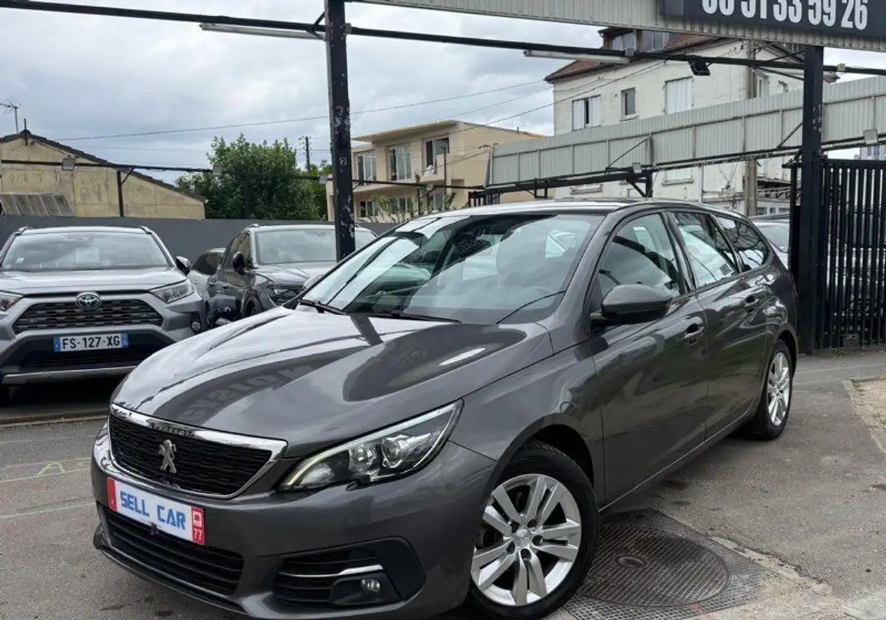 Peugeot 308 1.5 bluehdi 130ch Active Pack 1 Ã¨re MAI