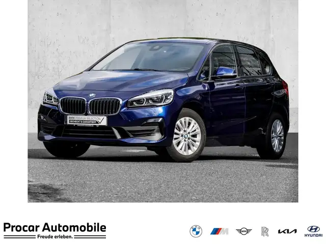BMW 218 d ADVANTAGE+PANO+NAVI+AHK+KAMERA