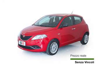 Ypsilon 0.9 Automatica 85 CV 5 p. S&S Silver
