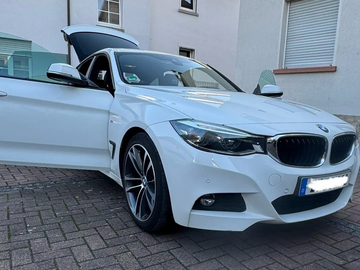 BMW 320 320d GT M Paket TÜV+Service NEU Weiß - 2