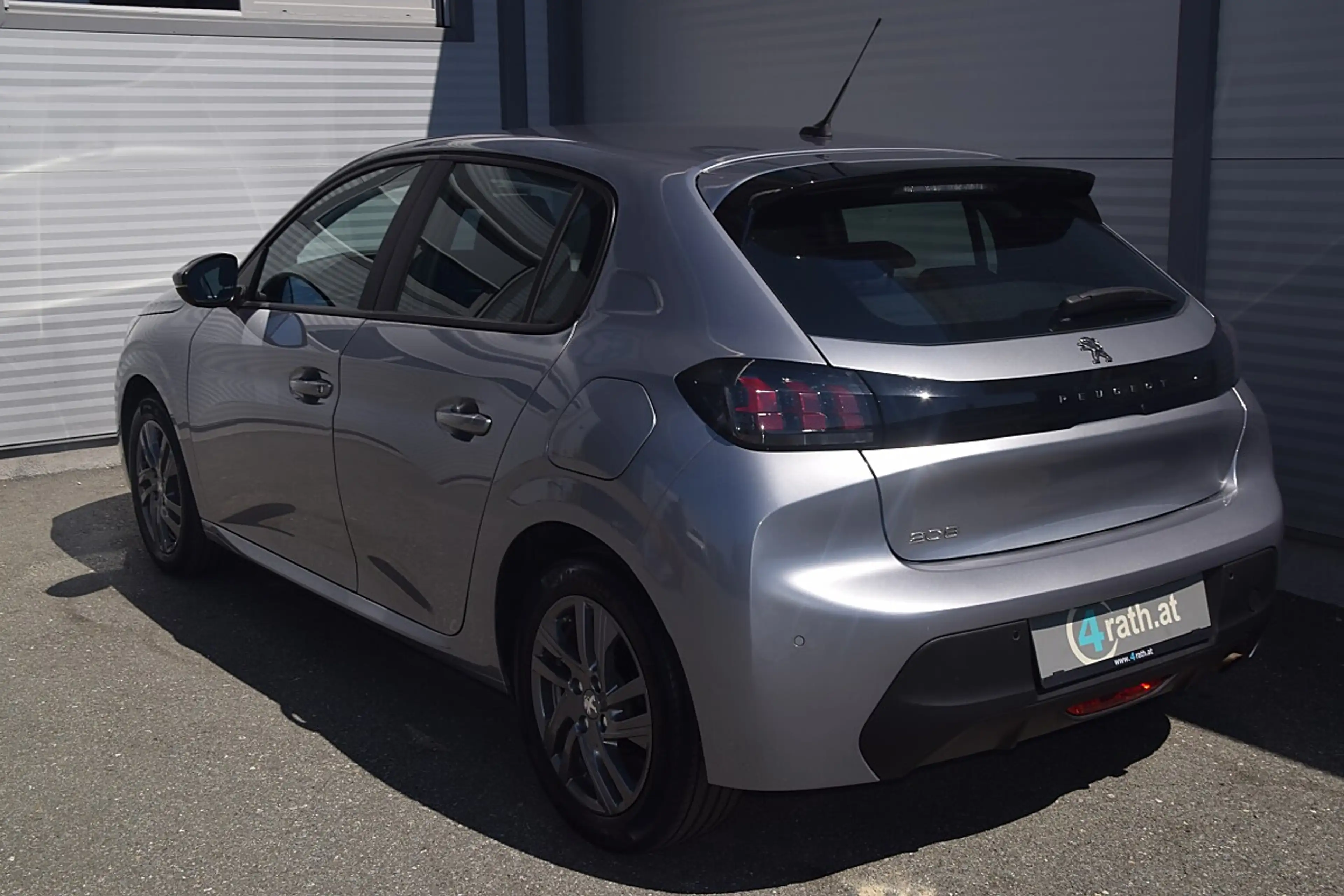 Peugeot 208 Active Pack PureTech 75 S&S LED/SITZHZG — photo 4