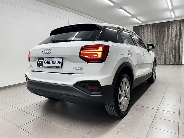 Audi Q2 view 5