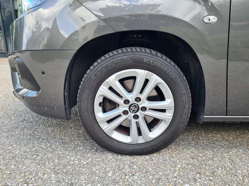 Toyota Proace City Team Deutschland Navi Comfort2 — photo 7