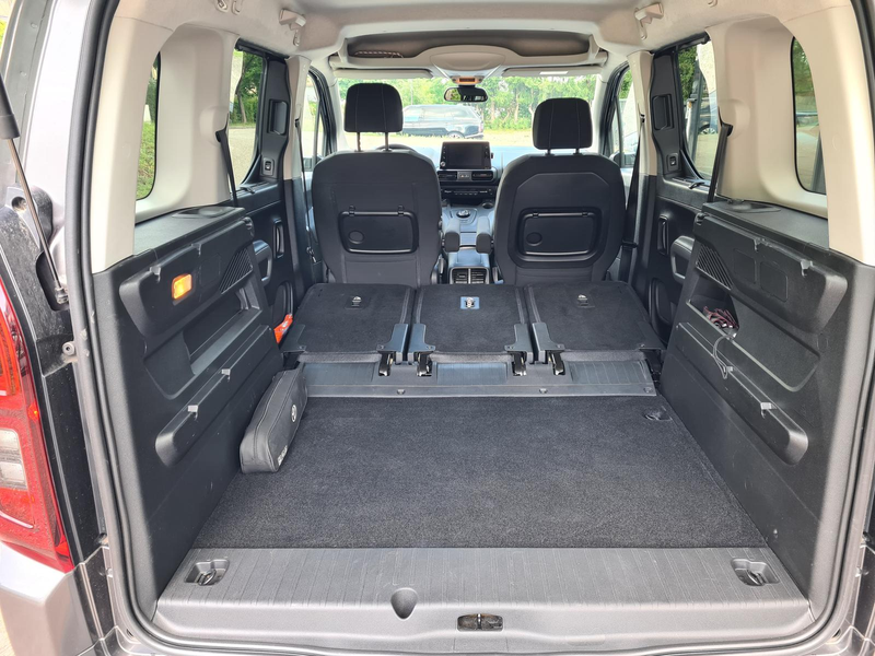 Toyota Proace City Team Deutschland Navi Comfort2 — photo 11