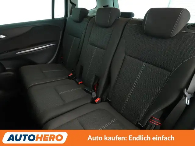Opel Zafira Tourer view 14