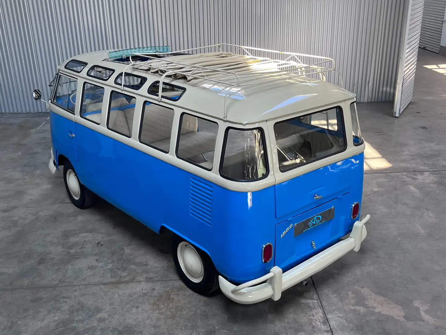 Volkswagen T1 Samba Ombouw 23 window safari windows Blau - 2