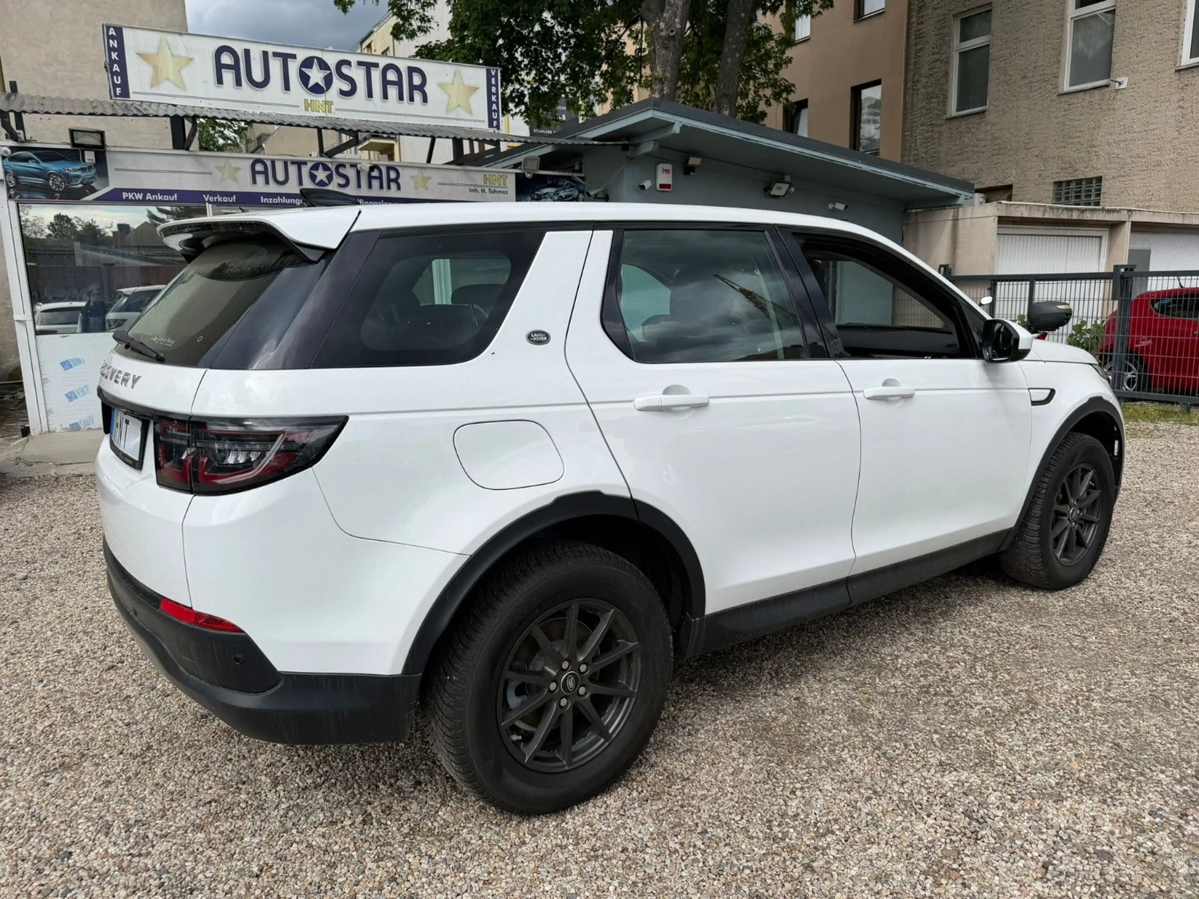 Land Rover Discovery Sport D180 AWD Automatik *Navi*LED — photo 5