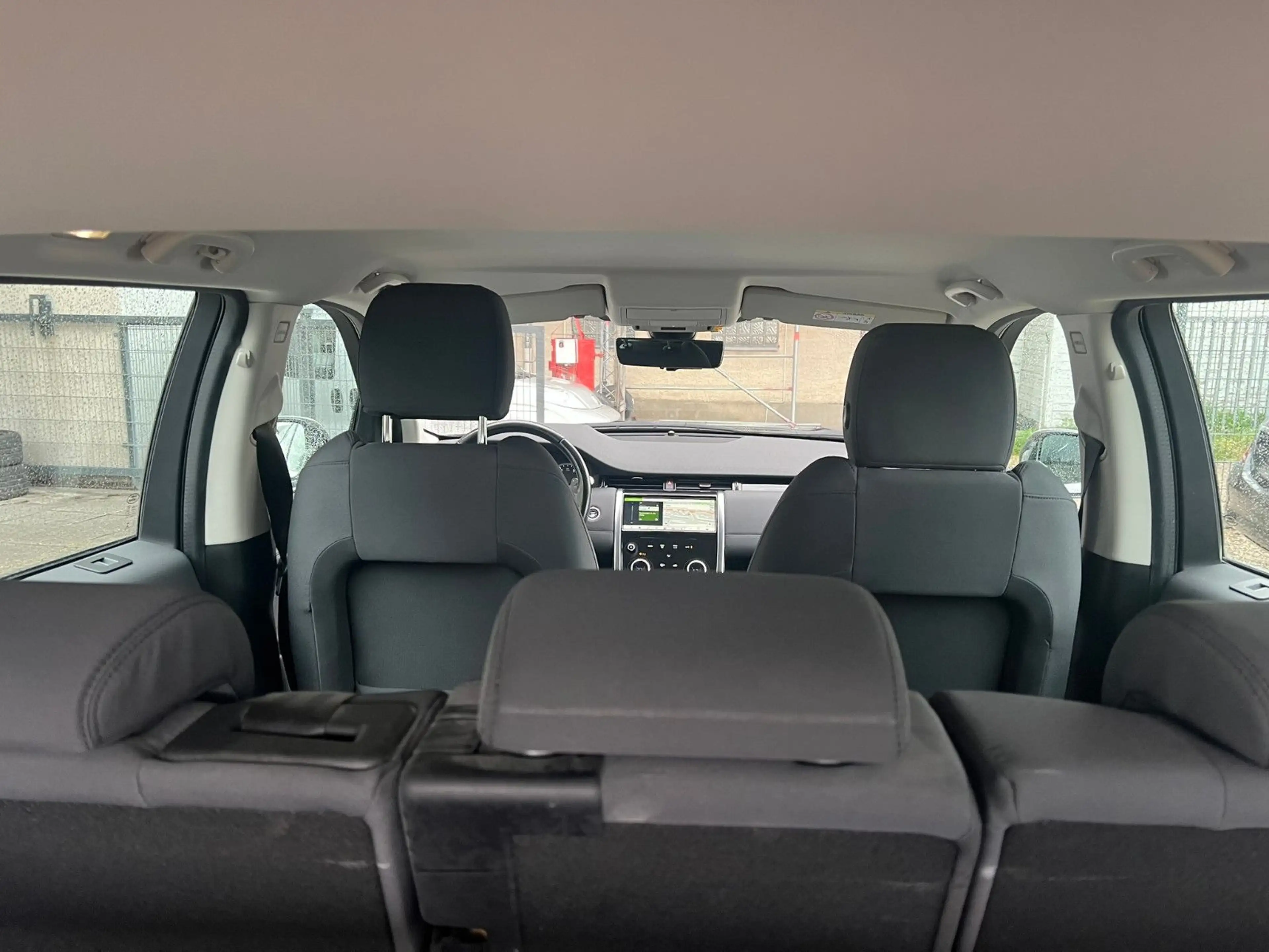 Land Rover Discovery Sport D180 AWD Automatik *Navi*LED — photo 15