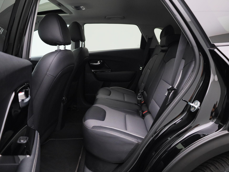 Kia e-Niro DynamicPlusLine 64 kWh CAMERA | Sunroof | Stuur -e — photo 12
